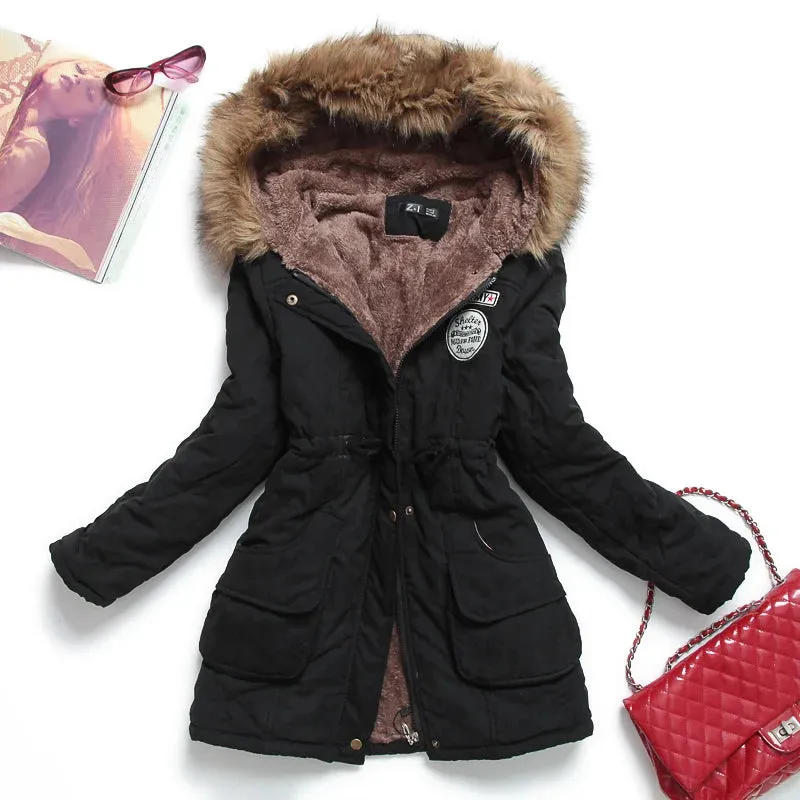 Casual Winter Hooded Jacket with Adjustable Waist and Feathers