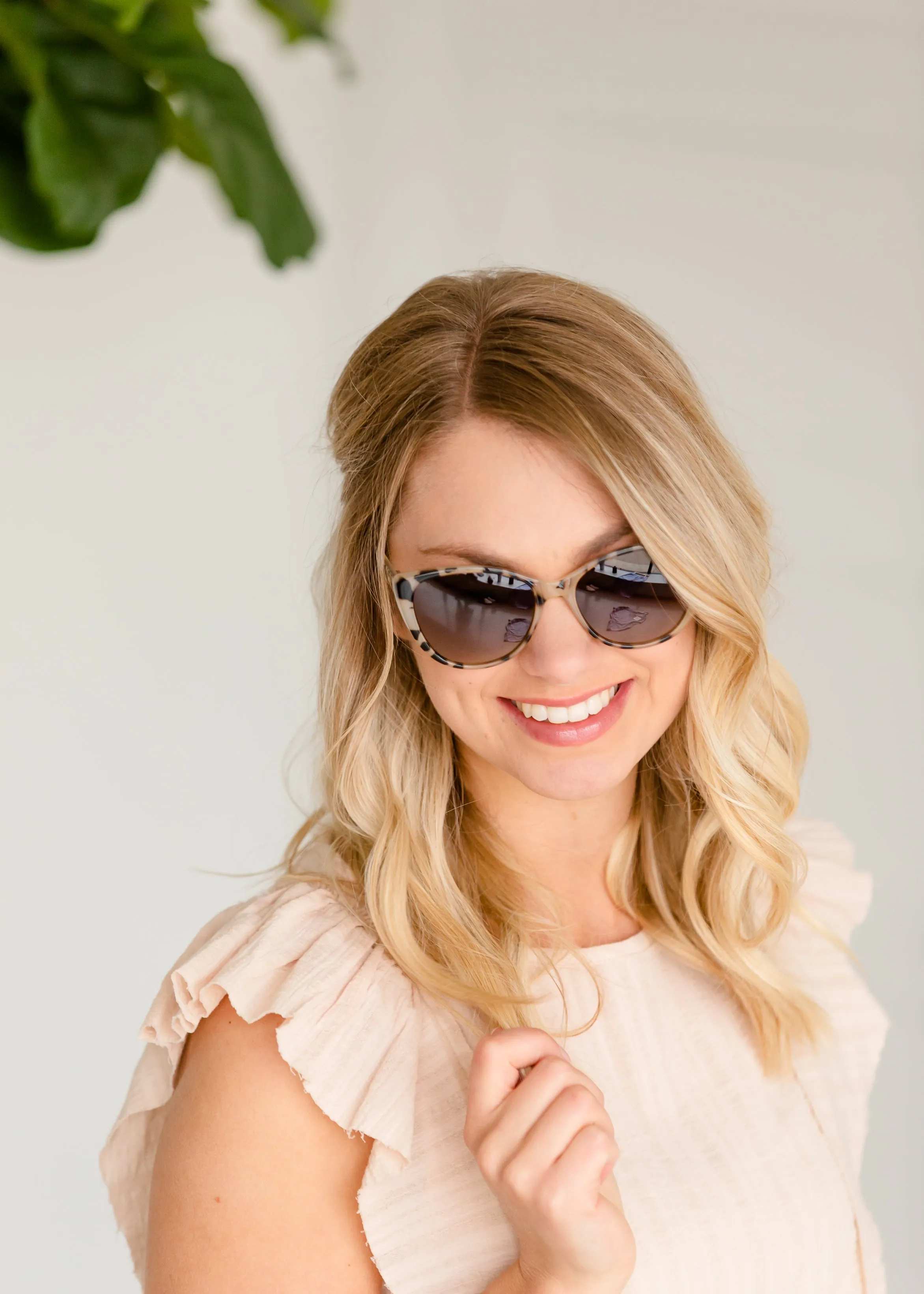 Classic Cat Eye Tortoise Sunglasses