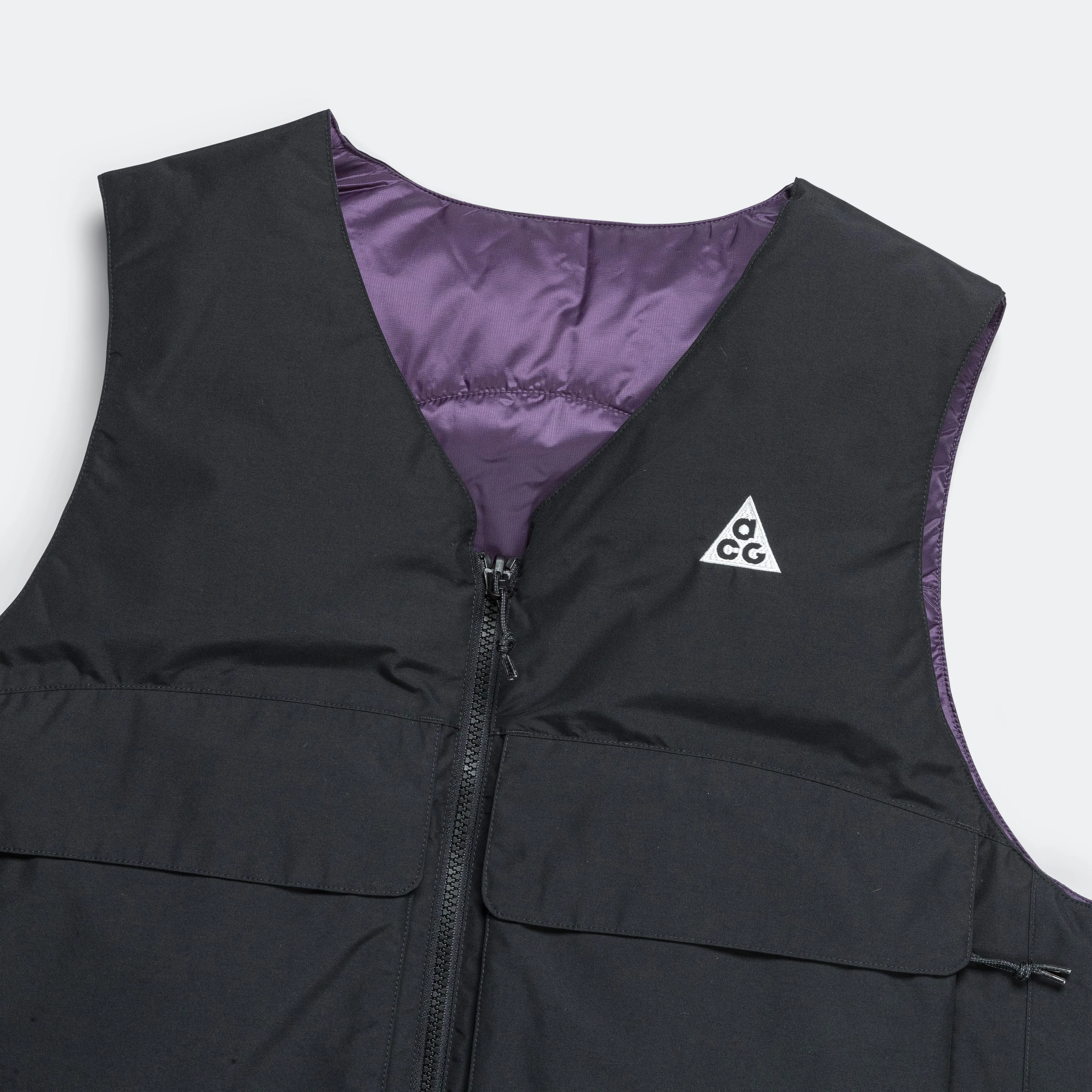 PrimaLoft 'Skull Peak' Reversible Vest - Black/Dark Raisin-Summit White